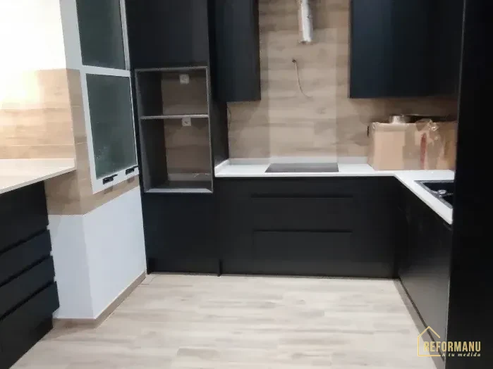 Komplette Wohnungsrenovierung: Bild 3